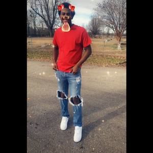 Meet your Posher, Dee